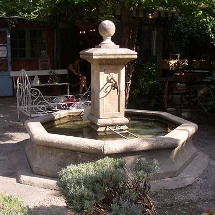 fuente antigua provence pueblo fuente lorent