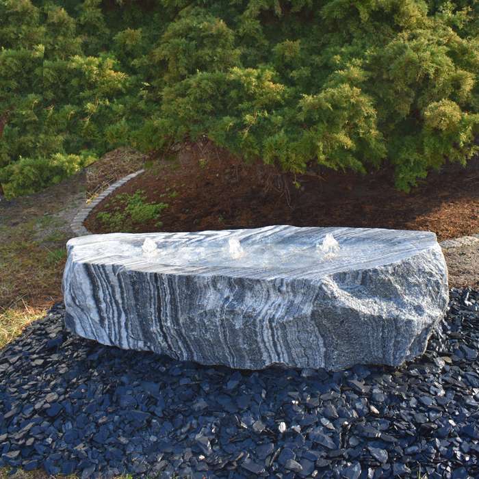 Prírodný kameň nájdený mramor